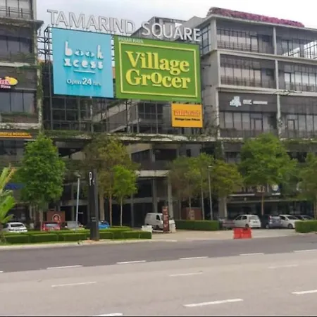Tamarind Suite Cyberjaya Empire Exterior photo